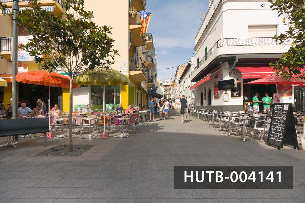Ghat Apartments Montroig Sitges Buitenkant foto
